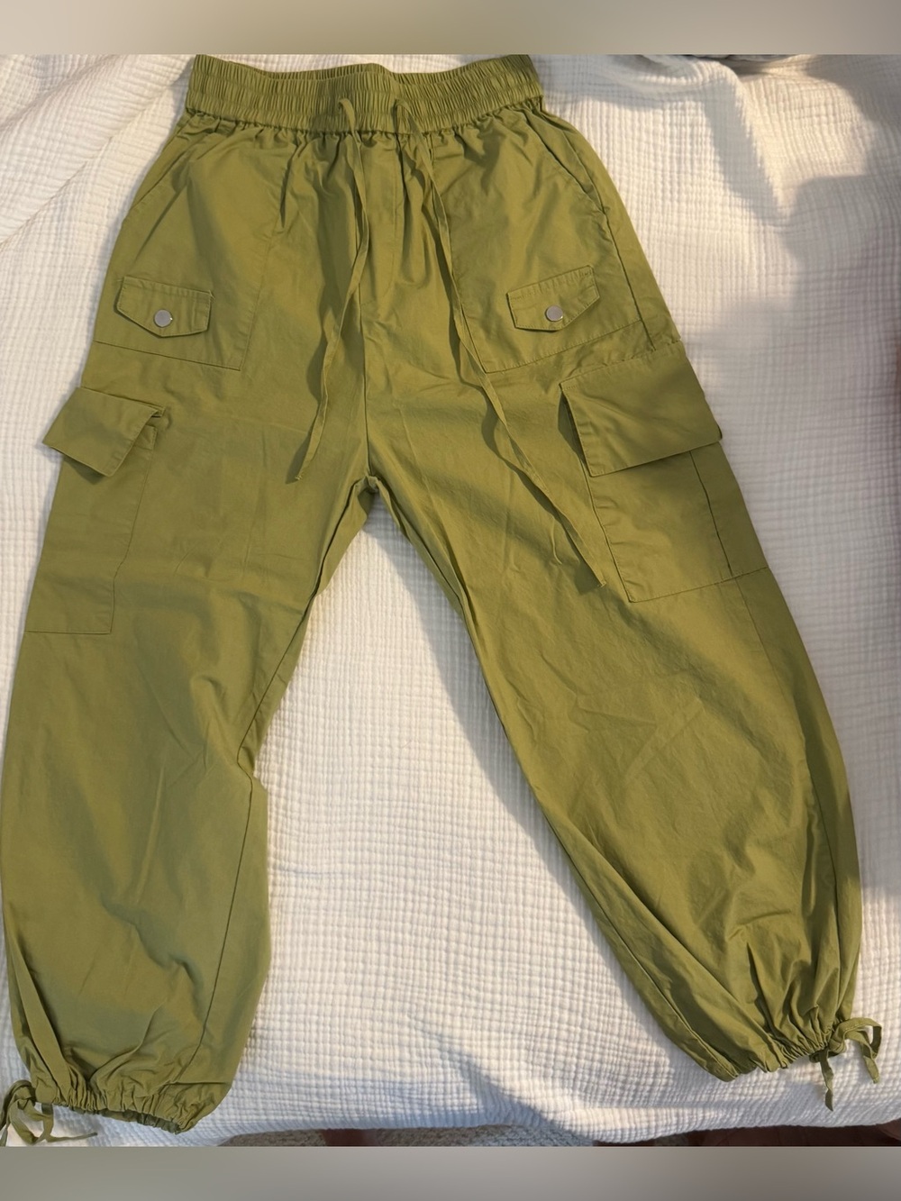 NWOT 100% Cotton Blush Boutique Lightweight Cargo Jogger Pants